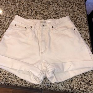 off whiteish shorts!!